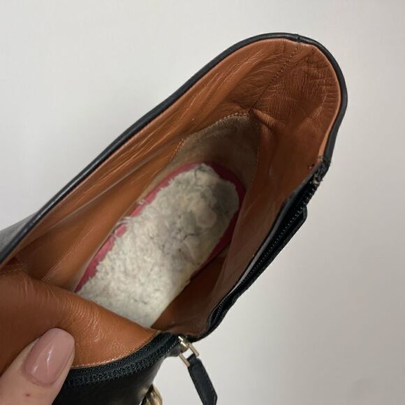 Givenchy Laura Black Calf Leather Gold Chain Boots - Picture 10 of 15